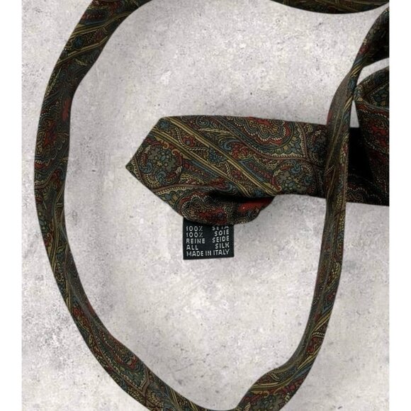 CHRISTIAN DIOR Silk Tie ITALY Burgundy Blue Beige Geometric Logo W:3.6" EUC - Picture 3 of 5